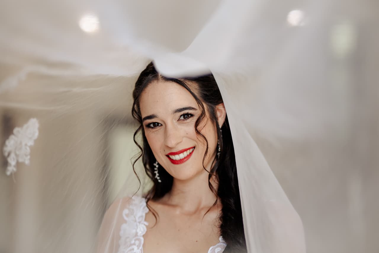 Tigo-Lee Professional Make-up Artist - Image 4